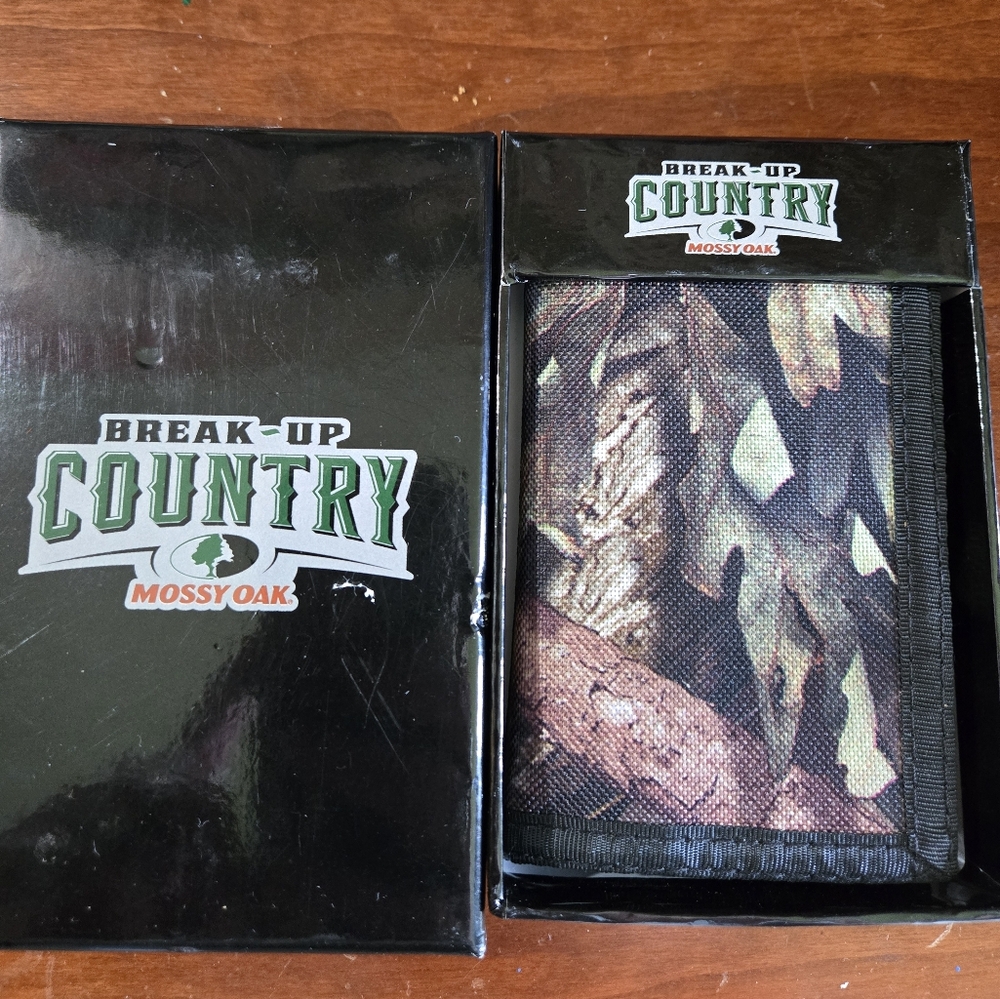 Mossy Oak Break-Up Country Camouflage Wallet New In Box